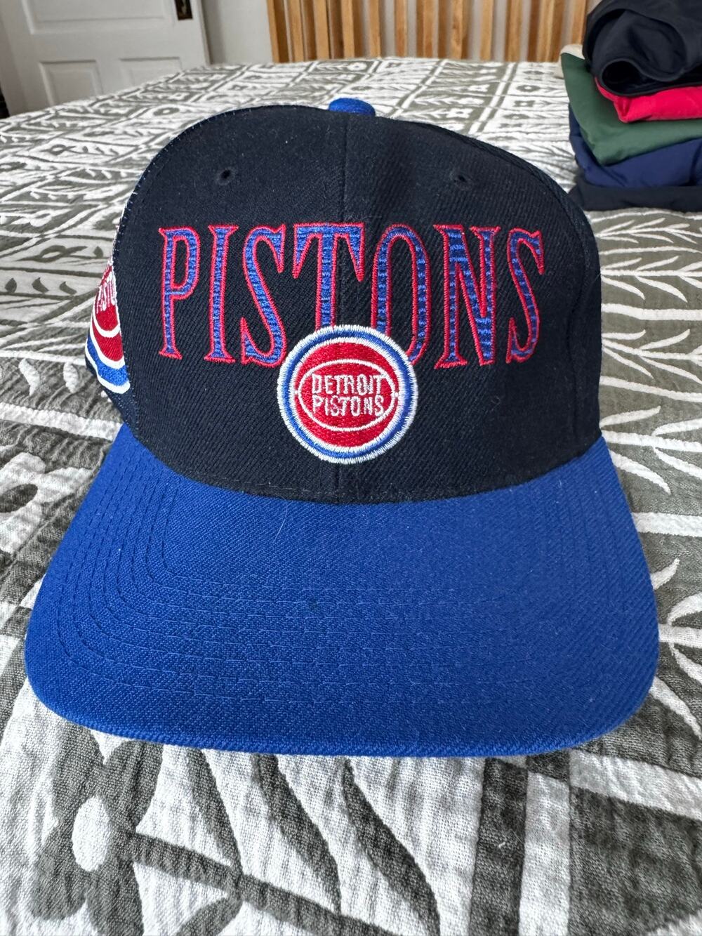 Vintage NBA Detroit Pistons LASER Snapback Cap Hat 90s Sports Specialties